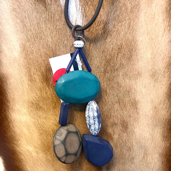 🏷️ 🎉 totw • long leather necklace with large turquoise navy cream stones - Picture 6 of 15